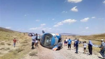 إصابة 28 شخصا في انقلاب قطار ركاب بتونس (فيديو وصور)