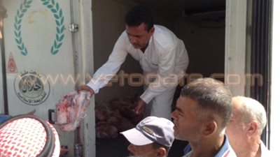 توزيع 600 كيلو لحوم طازجة على المحتاجين برفح
