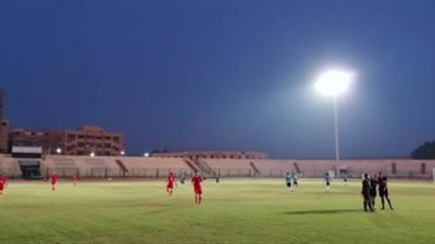 تأخر بدء مباراة كفر الشيخ وغزل المحلة بسبب تعطل كشاف الإنارة