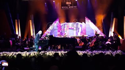 الموسيقار عمر خيرت يحيي الحفل الختامي لخريجي جامعة المستقبل