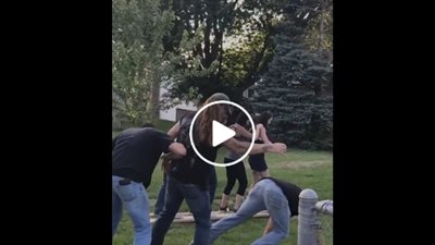 نهاية مروعة لرجال دخلوا في تحدٍ مع النساء (فيديو)