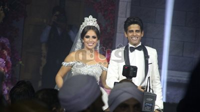 بالفيديو والصور.. نجوم الفن في زفاف حمدي الميرغني وإسراء عبد الفتاح