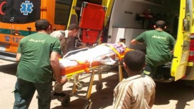 إصابة 8 أشخاص بينهم 3 أمناء شرطة في حادث تصادم بطريق السويس الصحراوي