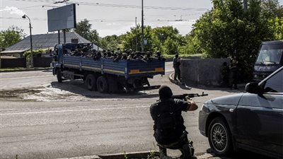 تجدد المعارك في شرق أوكرانيا بين القوات الحكومية والانفصاليين