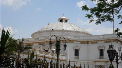 صراع السلفيين ورجال الأعمال على البرلمان ب«الإسكندرية»..«العامرية» طريق النور لـ«المجلس».. الحزب يدفع بـ3 مرشحين في كل الدوائر.. «راغب» يستعين بـ«العائلات&