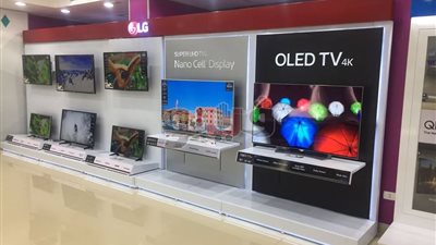 افتتاح أعمال تطوير فرع شركة الأزياء الحديثة بأسوان بتكلفة 13 مليون جنيه