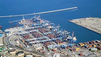 19 سفينة إجمالي الحركة بموانئ بورسعيد