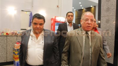 بالصور.. «وزير الثقافة» يحضر عرض «غيبوبة» بمسرح السلام