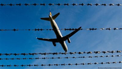 ألمانيا ترحل متطرفا بتهمة الانتماء لـ«داعش» إلى تونس