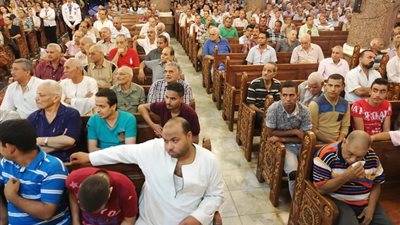مطرانية قنا تحتفل بنهضة العذراء بكنيسة الكاروز مارمرقس (صور)