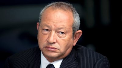 «ساويرس وعرب» يهاتفان «سلماوي» للاطمئنان على صحته