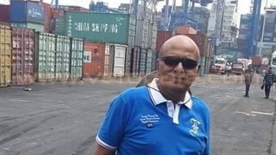 ضبط طن ملابس غير خالصة الرسوم داخل سيارة أجرة ببورسعيد