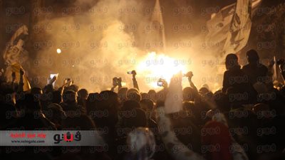 بالصور..بدء توافد المواطنين على محيط مجلس الوزراء.. والأمن يصرح بالموافقة