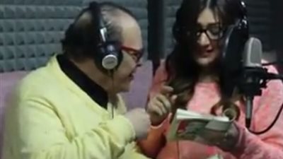 بالفيديو.. صلاح عبد الله يسجل مقتطفات من كتابه الجديد على c.d