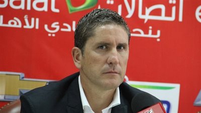 «جاريدو» يرفض إراحة لاعبي الأهلي بعد الفوز على القطن