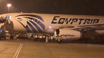 «مصر للطيران» تنقل 17 ألف راكب على متن 117 رحلة خلال 24 ساعة