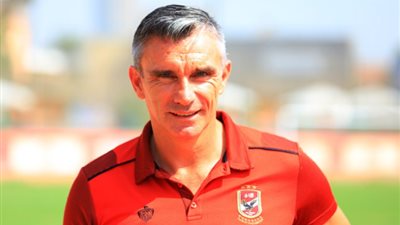 تفاصيل اجتماع كارتيرون مع السولية بمران الأهلي