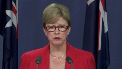 بالفيديو.. زعيمة حزب الخضر: أستراليا غرقت في مستنقع الشرق الأوسط