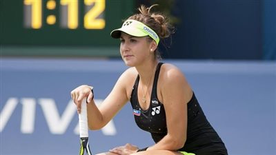 السويسرية بليندا تواجه أنييسكا في نهائي بطولة طوكيو للتنس