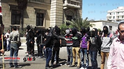 النيابة العامة: مؤسسو 