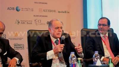 بالصور ..رئيس بنك القاهرة: نخطط للاستثمار بمحور قناة السويس