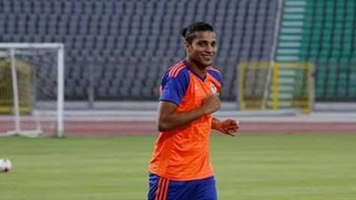 أحمد عبد العزيز يحدد جراحة الصليبي لإسلام صلاح.. الثلاثاء