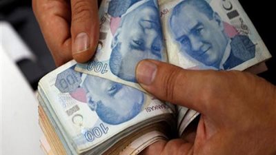 بينهم قطر.. أبرز الدول المتضررة من انهيار الليرة التركية