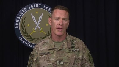 متحدث التحالف الدولي لمحاربة داعش يعقد مؤتمرا مع الصحفيين العرب