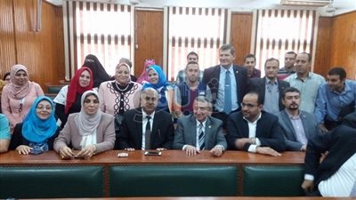 بالفيديو والصور.. تفاصيل زيارة رئيس مدينة زويل لجامعة الزقازيق