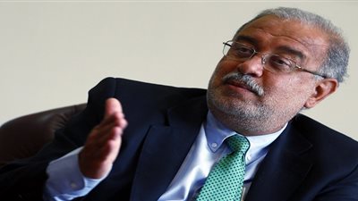 الحكومة تستعد للعام الدراسي الجديد.. قطارات إضافية لاستيعاب الكثافات الطلابية.. غرف عمليات بمجلس الوزراء والتعليم والداخلية والنقل.. خطة أمنية لتعزيز التواجد المروري بالشوارع وحماية المدارس