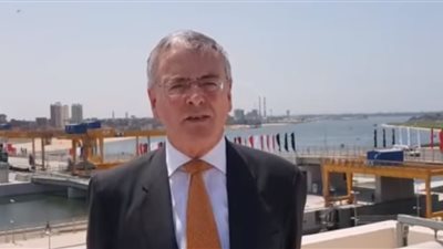 سفير ألمانيا بالقاهرة: «مشاركتنا بمشروع قناطر أسيوط فخر لنا» (فيديو)