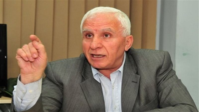 عزام الأحمد عضو اللجنة