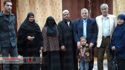 محافظ الدقهلية يجتمع بأسر شهداء رفح