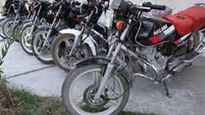 تحرير 26 محضرا لقائدي دراجات نارية غير مرخصة في قنا