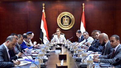 هيئة الاستثمار توافق على إنشاء 4 مناطق استثمارية في السويس والأقصر