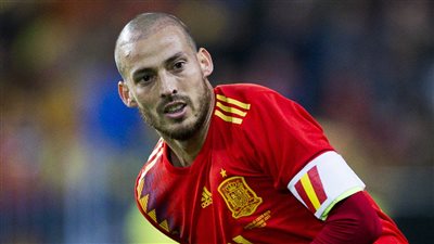 دافيد سيلفا يعتزل اللعب دوليا مع منتخب إسبانيا