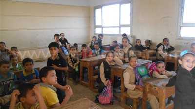 مشادات كلامية بين أولياء أمور بمدارس الدقهلية