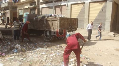 بالصور.. مساعد محافظ كفرالشيخ يتفقد أعمال النظافة بدسوق