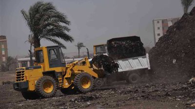 رفع 435 طن قمامة من شوارع منفلوط