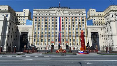 غواصتان حربيتان تستهدفان مواقع لداعش في سوريا