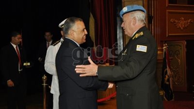 بالصور.. وفد المؤتمر السنوي يشاهد فيلما وثائقيا لتدريبات طلاب الشرطة