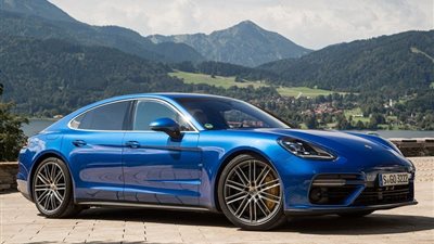 جمارك السيارة «بورش باناميرا» الواردة من السعودية