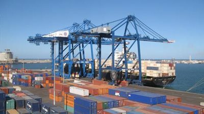 2.707 مليار جنيه إيرادات ميناء دمياط