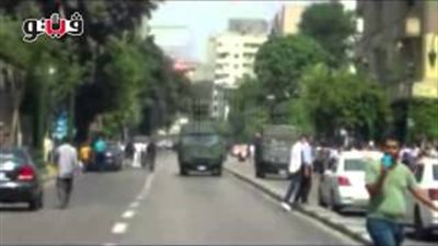 بالفيديو.. فتح الطريق أمام «التعليم العالي» بعد فض وقفة طلابية