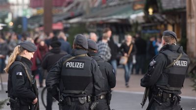 مساحيق بيضاء بسفارة الاحتلال الإسرائيلي تهز ألمانيا