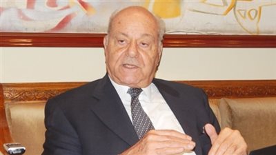 خبير طاقة شمسية: إنشاء محطة كهرباء بالفحم يحتاج 7 سنوات