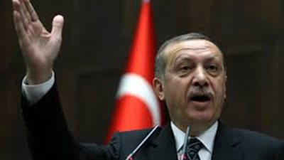 أردوغان يعقد اجتماعا مغلقا مع وزير خارجية فرنسا