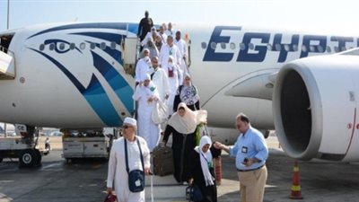 «مصر للطيران» تسير 17 رحلة نقلت خلالها 3715 حاجا للأراضي المقدسة