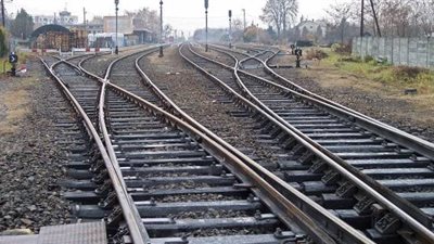 ضبط عاطلين لسرقتهما مهمات السكك الحديدية في شبين القناطر