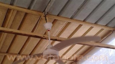 بالصور.. أسقف «صاج» بمدرسة الإرشاد الابتدائية في الدقهلية